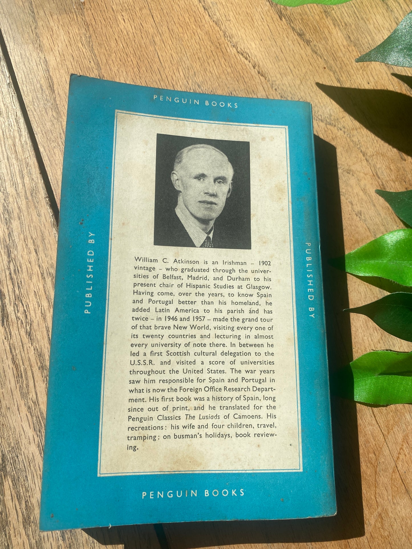 A History of Spain and Portugal - pelican softcover