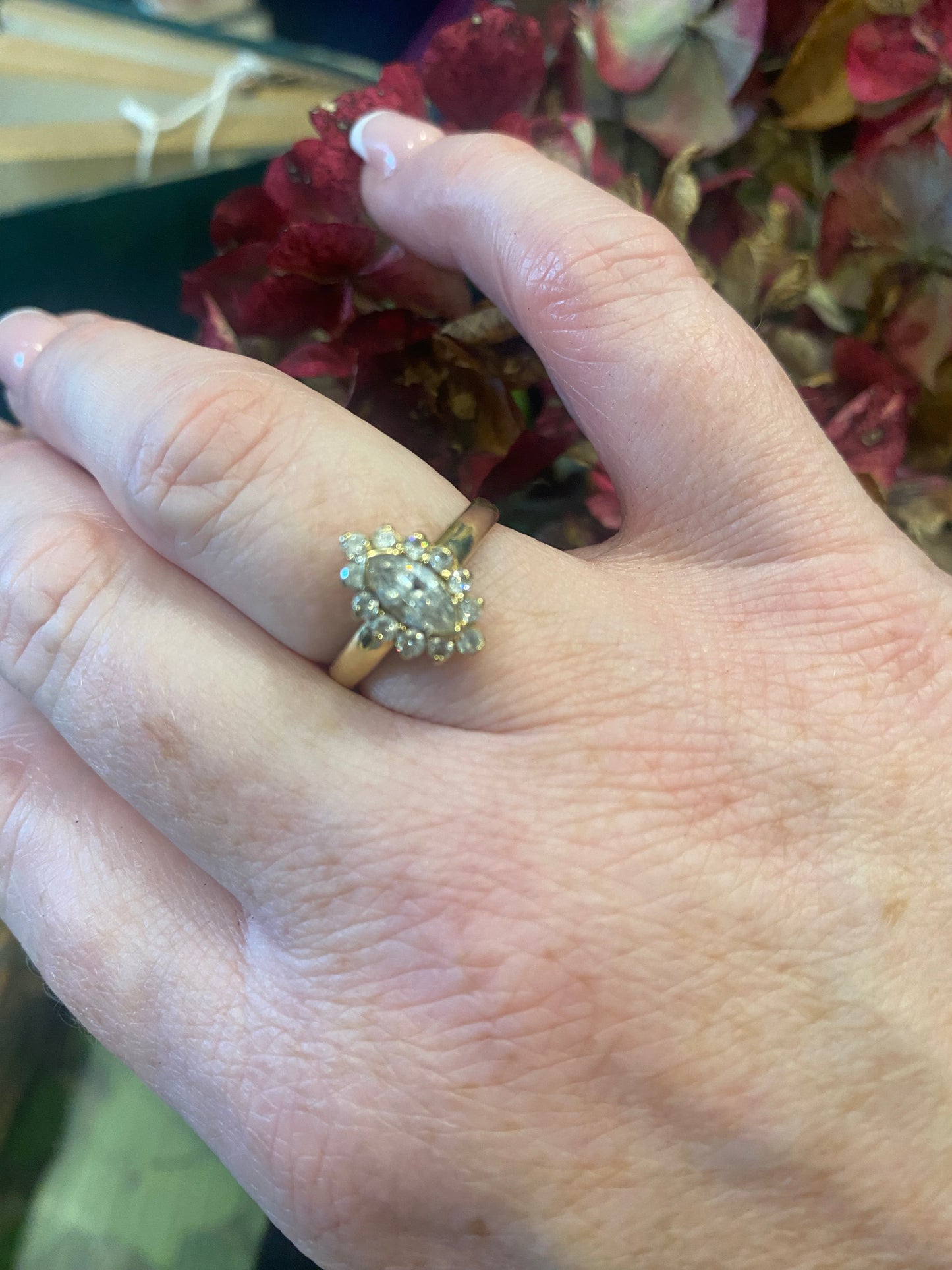 14ct gold vintage marquise ring with CZ stones