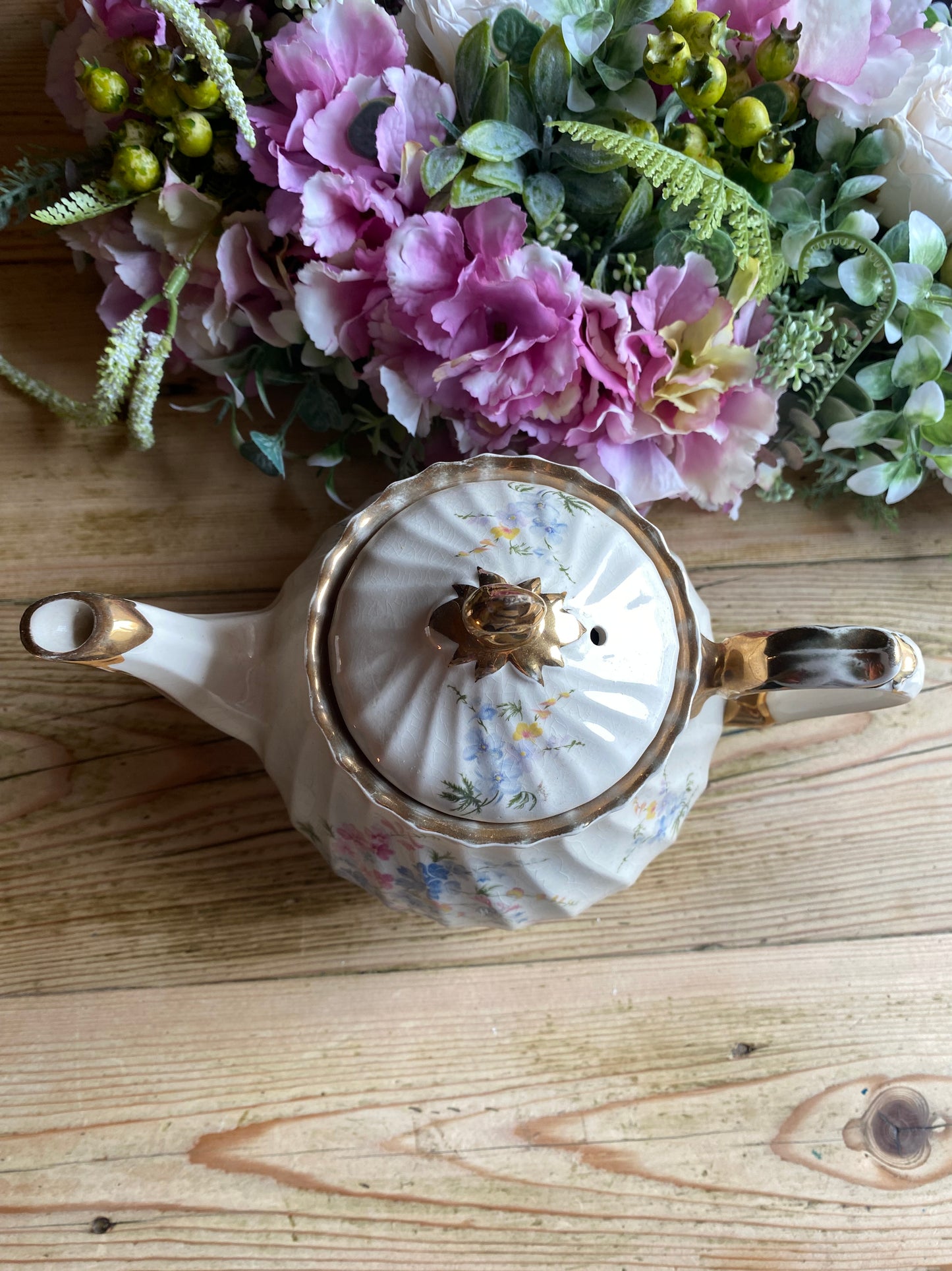 Sadler floral teapot