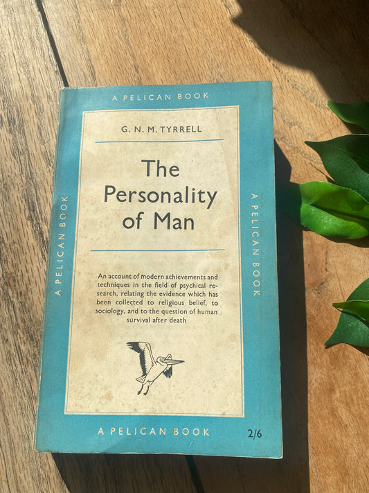 The personality of man - pelican softcover