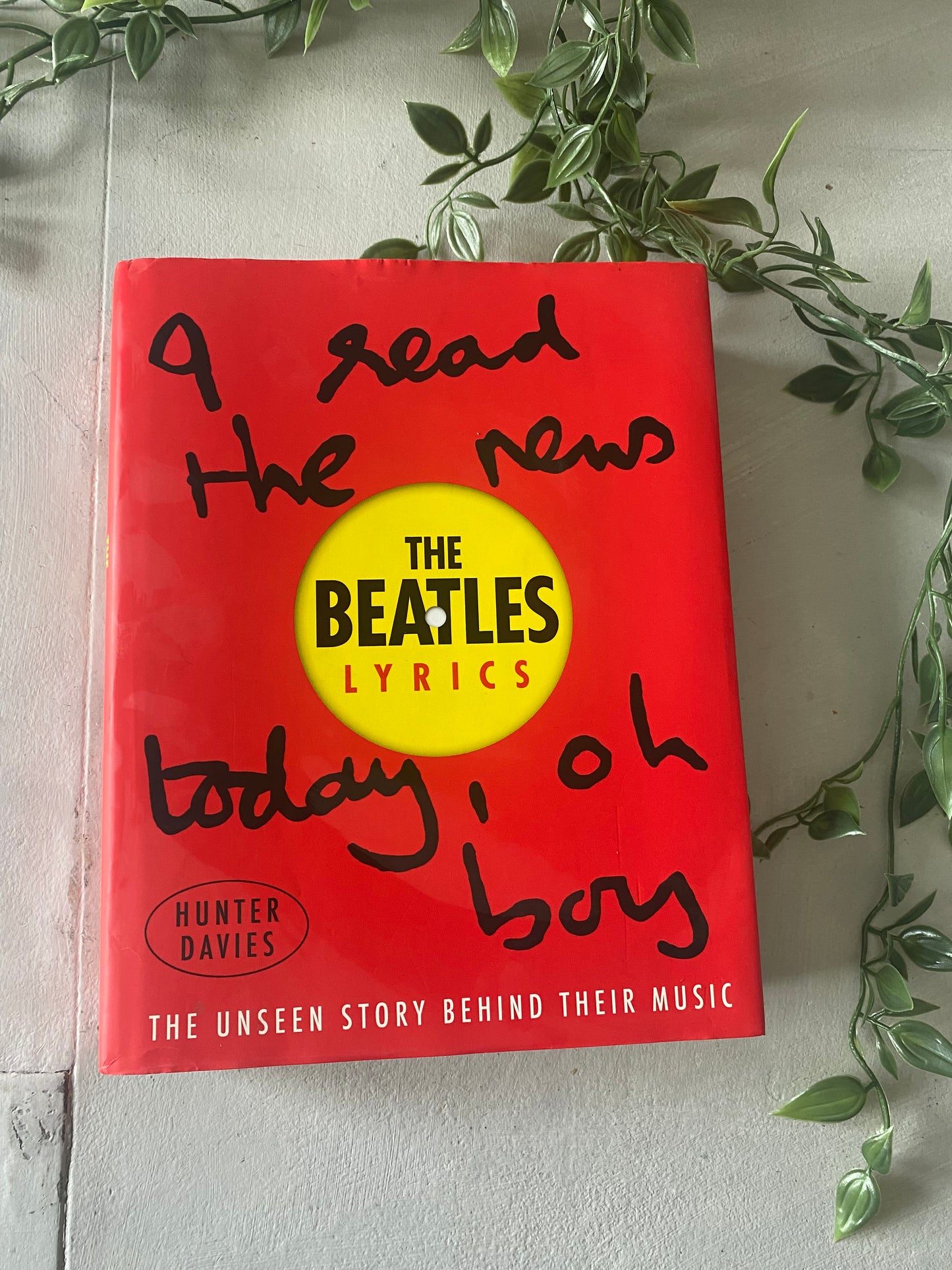 The Beatles Lyrics- the stories behind the music