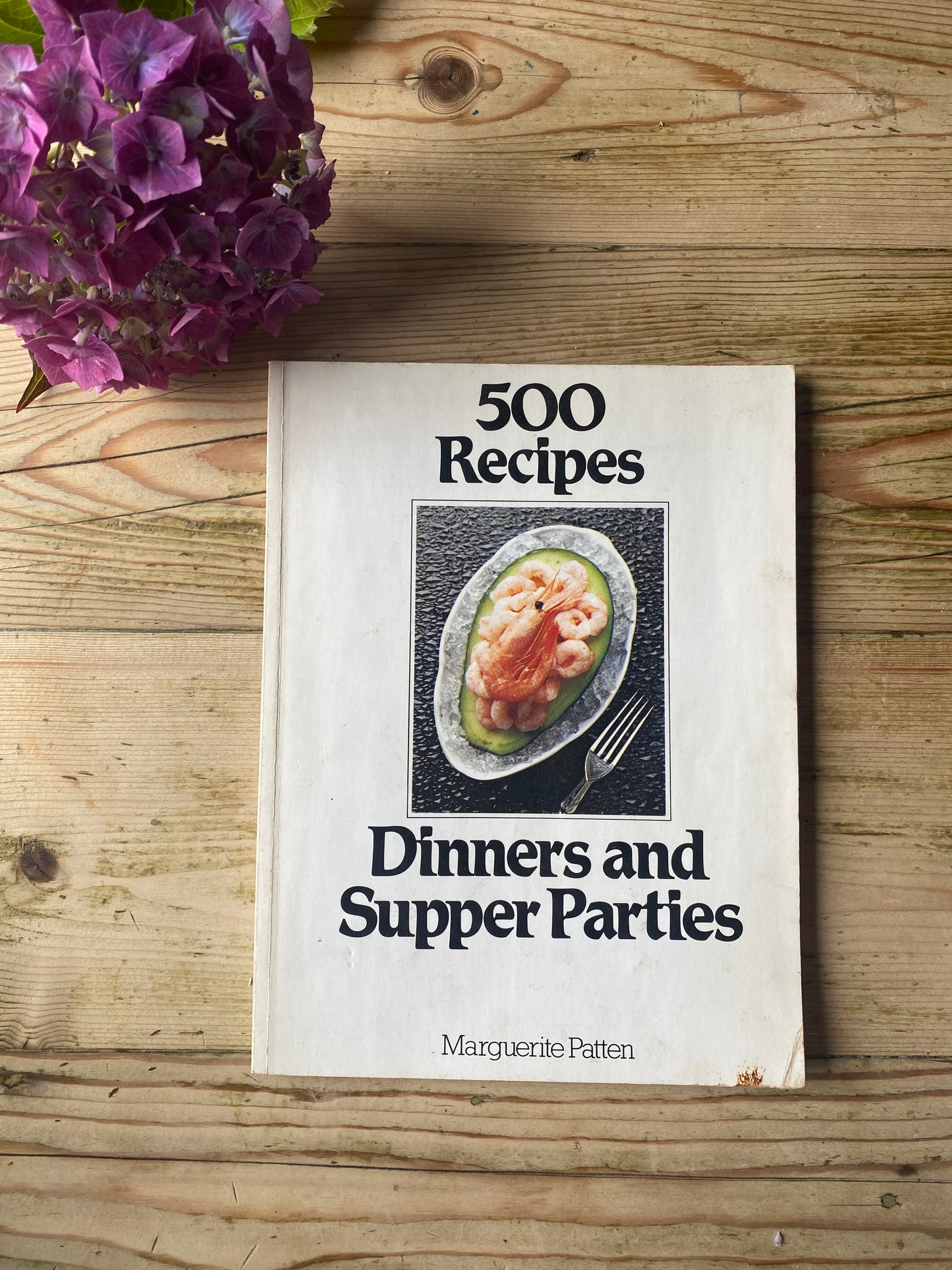 Dinners & supper parties by; Marguerite Patten