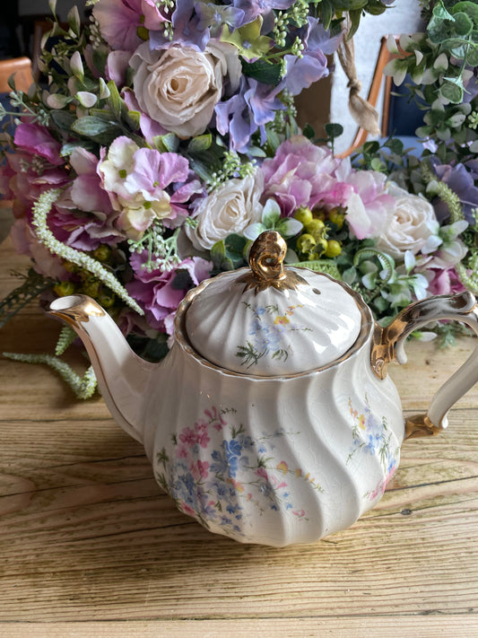 Sadler floral teapot