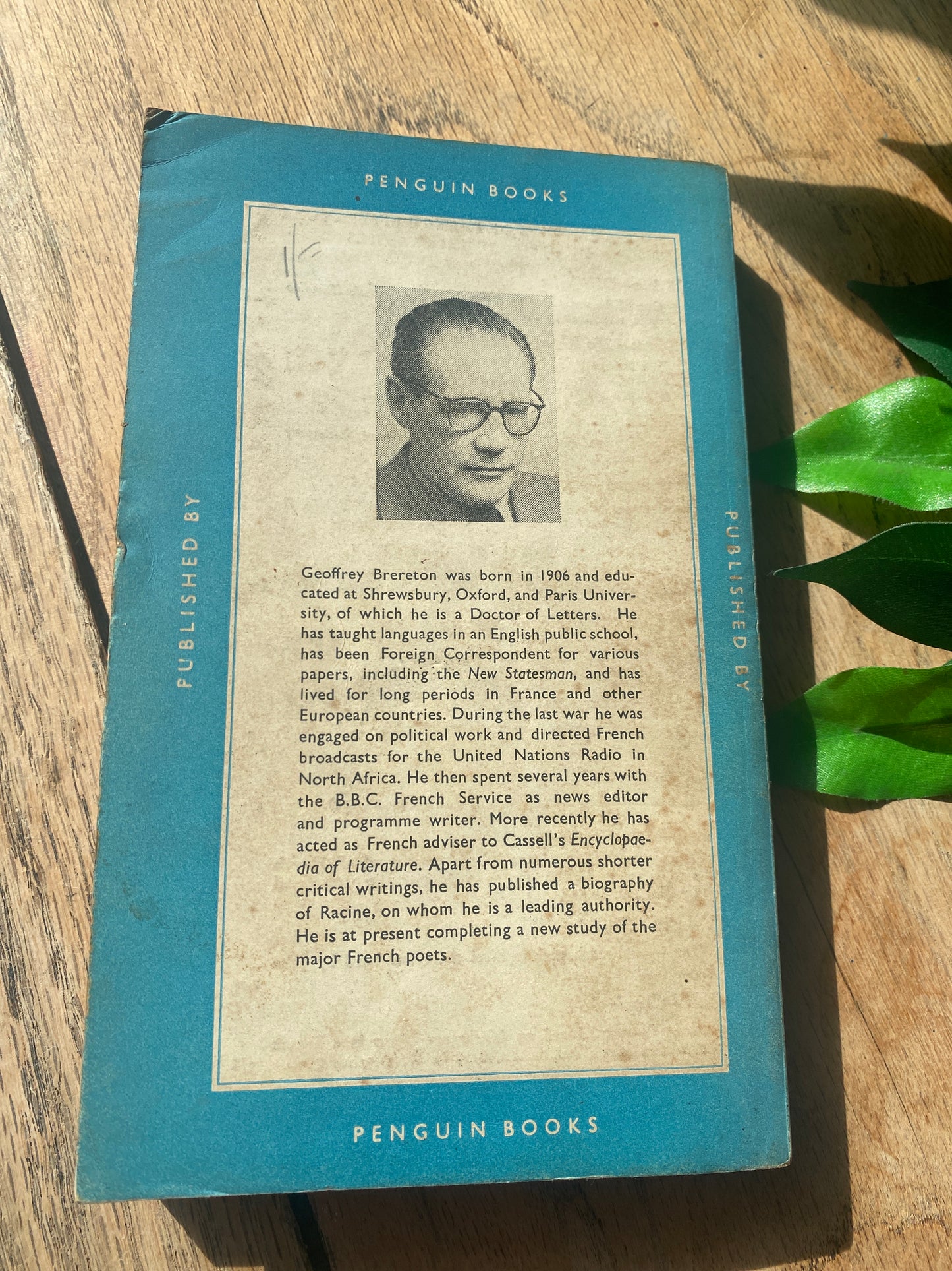 A short history of french literature - pelican softcover